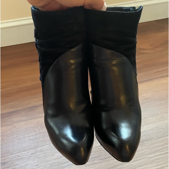 Christian Louboutin 36 1/2 - Picture 9 of 9